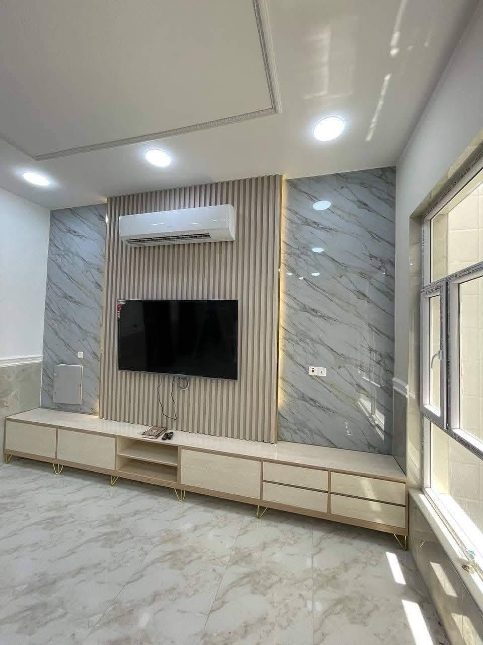 اعمال ديكورات وصبغ منازل واجهيات باسعار مناسبة اتصل واتساب او *********** المكان بغداد
