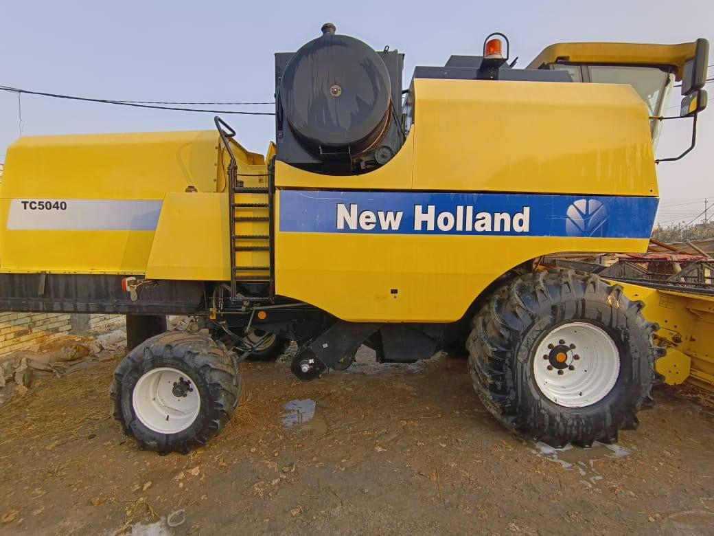 سلام عليكم مكينه للبيع مكفوله كفاله عامه من جميع النواحي مكينه جاهزه للعمل تخم تاير جديد *********** الاتصال على الرقم
