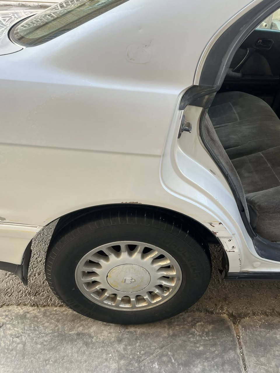 السلام عليكم بطه منفصل انبارية موديل ١٩٩٣ اصولية مكفوله من كل شي من الضربه والكصه والخياس كير ومكنيه جديده حدادية خمسين بالمية بيها جراد بالقماره والبنيد السياره مالت بيت ما نطلع بيها سنوية ساقطه مكاني كربلاء سعرها ٥٠ وبيها مجال


**إذا كنت صاحب هذا الإعلان وتريد حذفه لأي سبب، رجاءا أرسل رسالة إلى الدعم الفني**