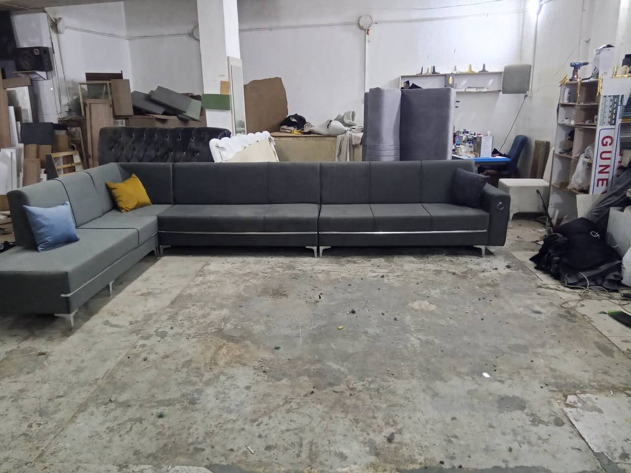 تاقمي زاويةي10نةفةرى كردمان بة   275 هةزار زەمانی دووساڵی لەگەڵە ڕەنگ و مۆدیل بەدڵی خۆت هەڵەبژێری 😘😘😘 ***********
