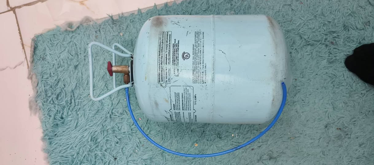 سلام عليكم براد و ميلاد كاملات هنة و القنينة و تاروسة و تقسيمات بي 64 دكة تقريبن كامل جيب و شد كبل شرط الفحص سعر 175 ألف قفلل رقم ***********
مكاني بغداد بوب الشام
