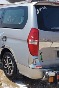 بك لايت ابو العوجيه شغال تك الايسر جهه السايق للبيع السعر 70 وبي مجال ...