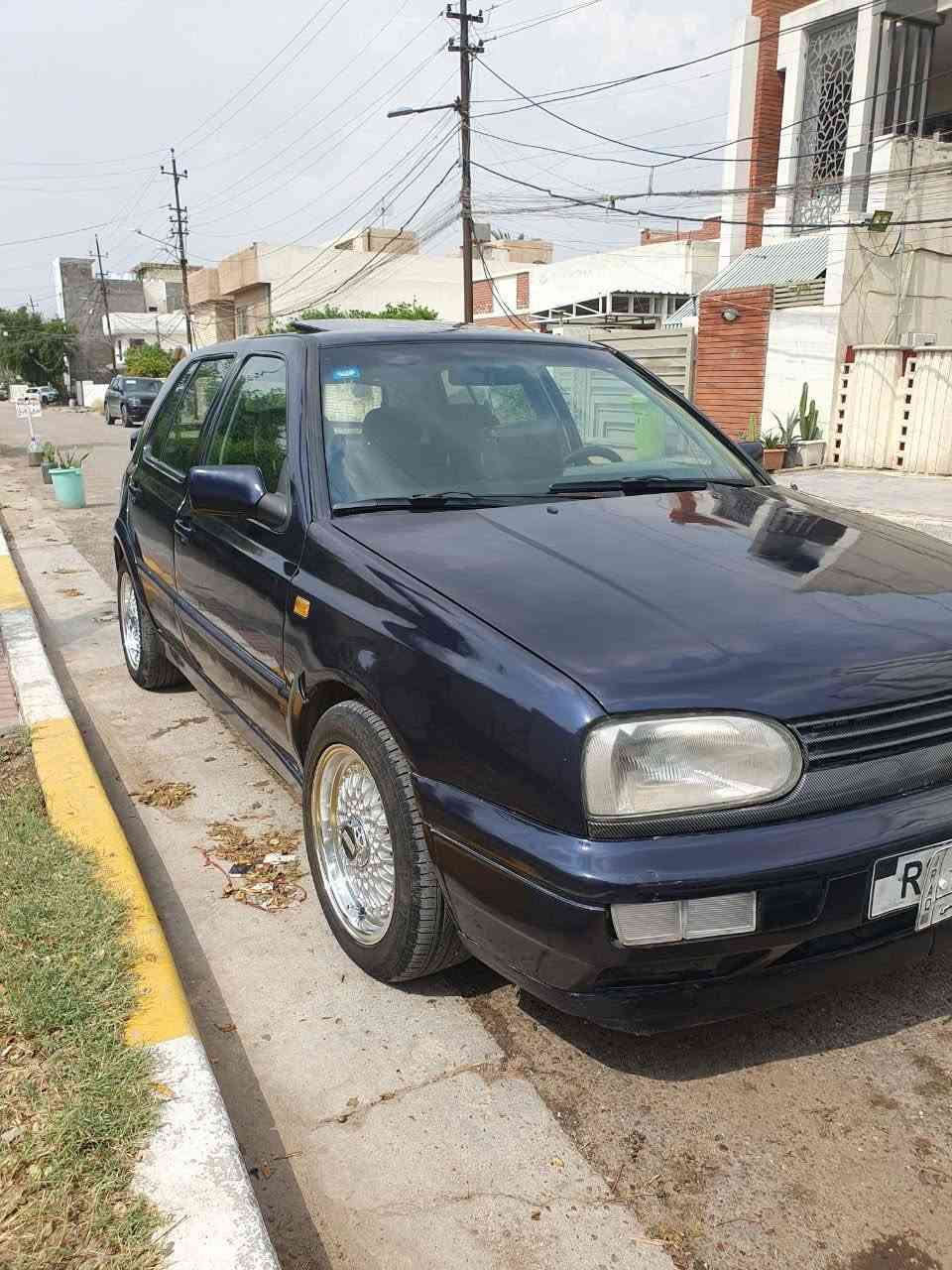سلام عليكم كولف للبيع موديل 92 مكينه 2000 كير اتو مكينه وكير خير من الله تبريد شغال مراوح سته سلندر انسه حماوه تخم تاير ويل ببي اس سلايت شغال كهرباىيات كلها شغاله مكاني بغداد الاتصال *********** سعر 43
