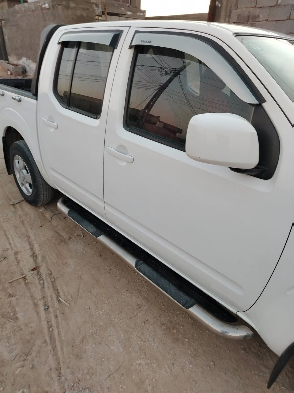 سلام عليكم نيفارا موديل ١٣ بغداد كير اوتوماتيك سياره مكفوله ماعدا بارد اقل الشبر محرك مفتوح وشغل درجه اولى ترايك للبصره السنويه لل٣٠السعر ١٣٥ وبيها مجال تواجد بابل رقم الجوال *********** وبالخير للي ياخذه
