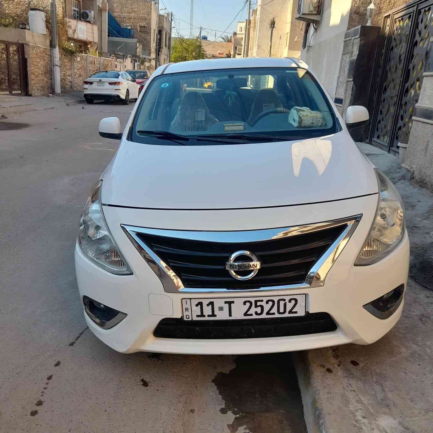 سلام عليكم نيسان سني هني ٢٠١٨ كفاله عامه من صبغ بارد وتبديل
من زيرو عندي 
ماشيه ١٠٠ الف كم للبيع فقط 
مكاني الحريه
السعر ١١٠ بيه مجال بسيط
***********
باسمي سنويه وهزه ورقم جدد 
سنويه لل٢٠٣١
