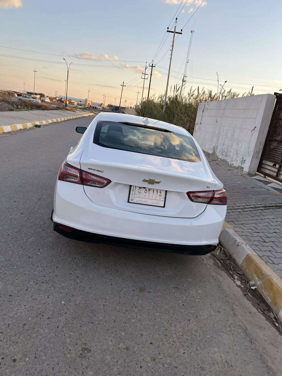 السلام عليكم ماليبو 22 رقم نينوى معوقين  LT محرك 1500تيربو  ضرر قطعتين جاملغ وبنيد السعر 100 سيارة جاهزة 
***********
