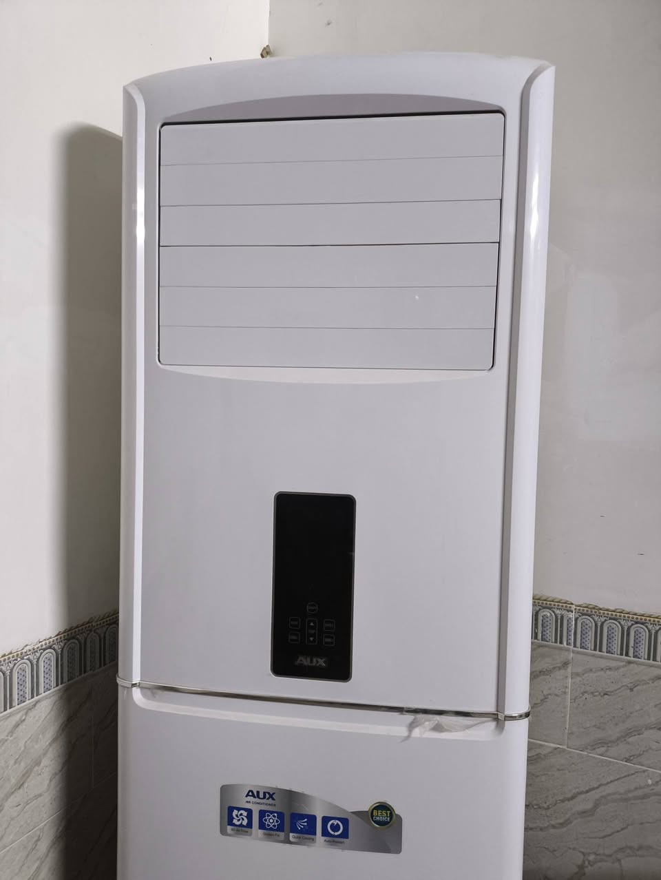 سلام عليكم للبيع سبلت كنتوري الاسم اواكس 3طن  ستخدام قليل بعد جديد   الاستفسار *********** سعر 🔥 مكان النجف الاشرف
