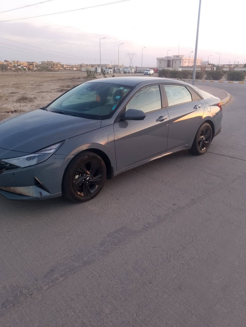 الانتره للبيع موديل 2023 وارد امريكي كفاله عامه فقط بارد بل الجاملغ والبنيد جه العبري الباقي كفاله عامه من الضربه وتبديل والصبغ فول واحد عل واحد كير مكينه مكفولات مكينه 2000دوش  تخم تاير حداديه جديدة كهربائيات شغاله تبريد ثلج السنويه جديده ورقام جدد انكليزي السيارة فول مواصفات تحكم تشتغيل عن بعد مكان السيارة ميسان رقمي ***********
