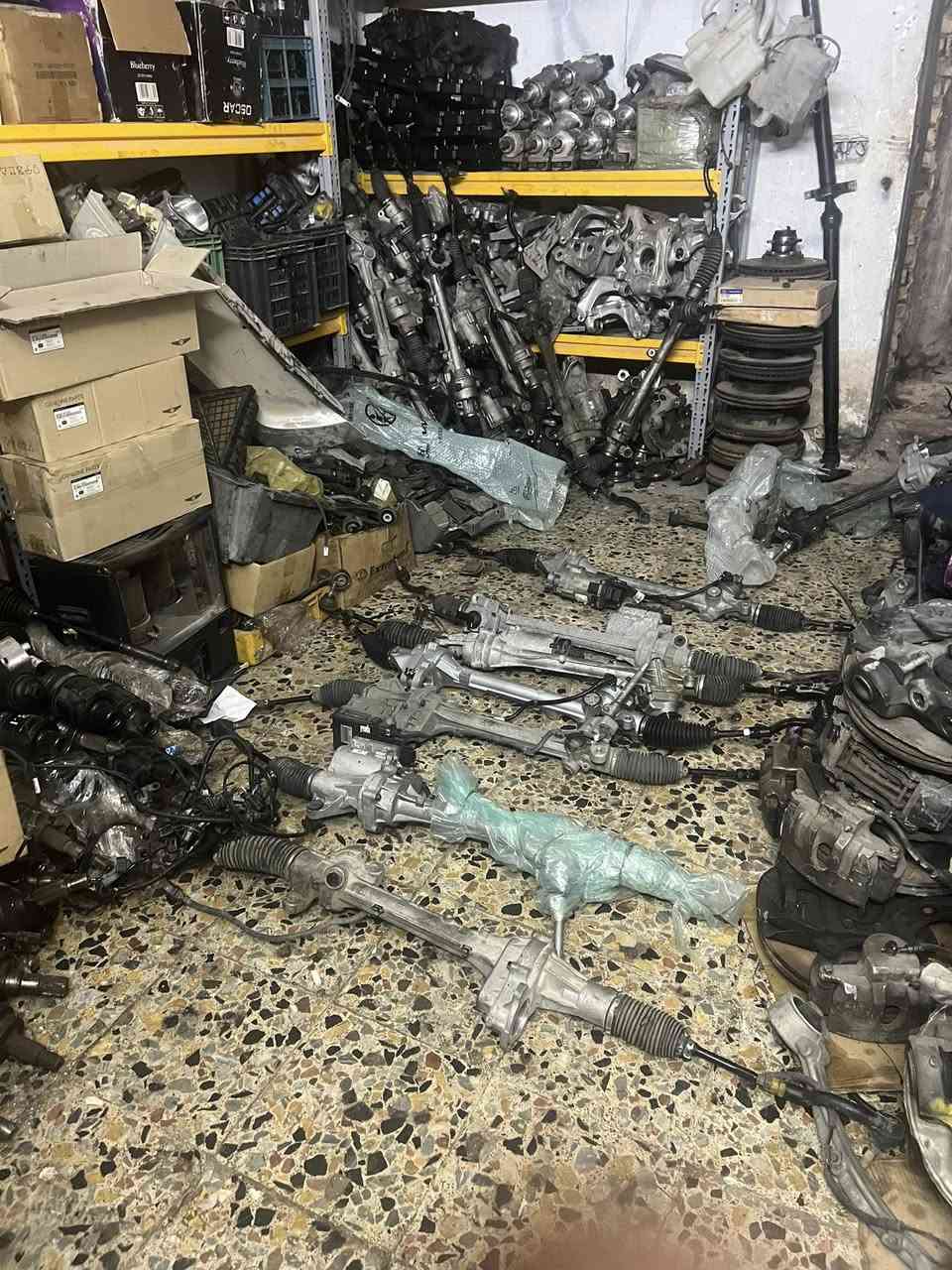 محلات طارق الساعدي***********
