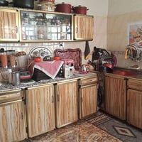 كاونتر ٢م • سنك ١٫٥م • نظيف