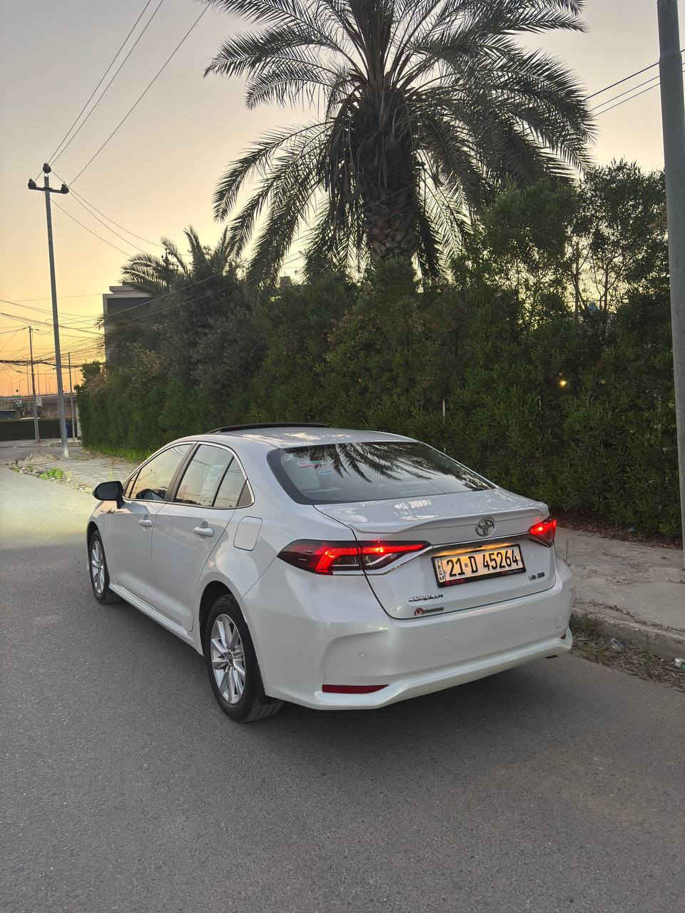 كرولا 2024 جيهان
ماشيه 10 الف km
وارد خليجي 
بصمه 
فتحه 
مري كهرب 
داخل لونين 
شاشه 
بسمي تحويل ثاني يوم هزه جديده سنويه جديده 
السياره مكفوله جديده بحاله الوكاله 
السعر ١٩٢ 
***********
