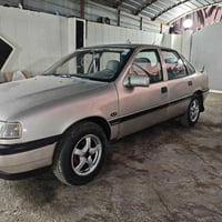 فيكترا • ١٩٩٢ • مكينة جديدة