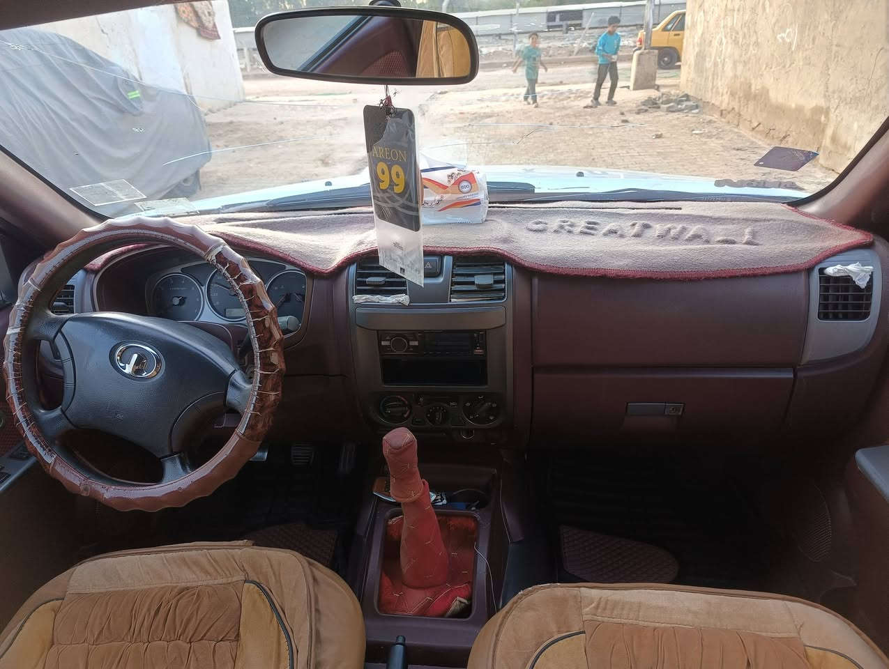 سلام عليكم بيكم كريتويل للبيع موديل 2013 مكفوله كفاله عامه مكينه وكير علشرط تخم تاير كهربايات كله شغاله تحويل مباشر مكان نجف للستفسار  ***********
