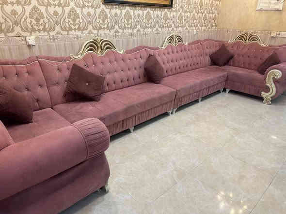 ديوان للبيع السعر 350
اليشتر يتصل ( *********** )
