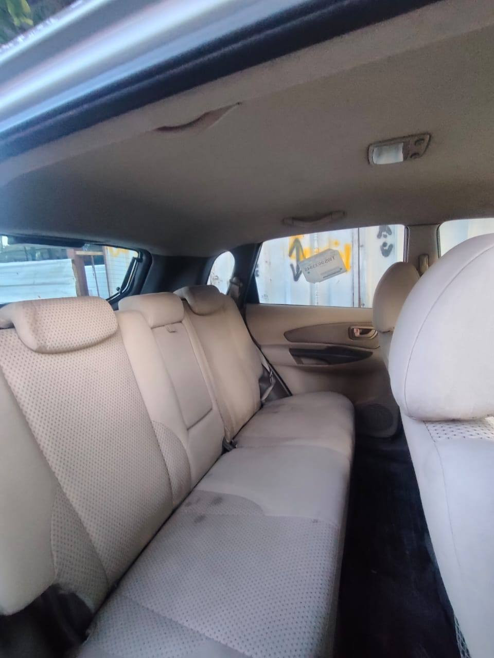 من رخصة مدير الكروب السلام عليكم
توكسان خليجي فقط البنيد صبغ بأسمي هزة جديدة العنوان بغداد البياع السعر 120$وبيها مجال *********** # 7838406367
