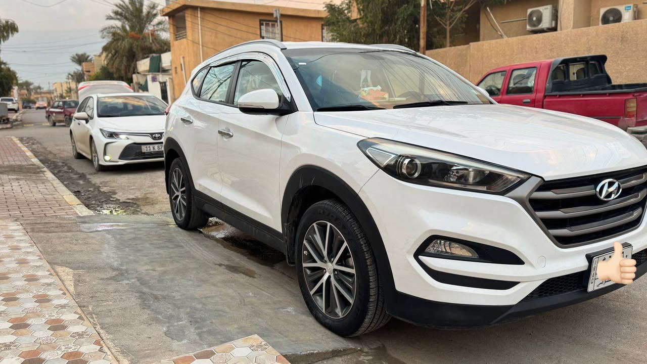 للبيع فقط بدون مراوس ونقد فقط
توسان موديل2016
كلين بيها صبغ براس البنيد ع كد شبرين غيرها ماكو
سياره جديده بشكل مال بيت ماشيه 100 الف عدل 
بغداد بأسمي تحويل ثاني يوم 
مواصفاتها معروفه 
محرك كير كهربائيات صدر كله بشررط جديد اي عطل مابيها تبريد انجماد والله 
مكاني تكريت السعر 168وبي مجال للشراي 
*********** تكريت, صلاح الدين
