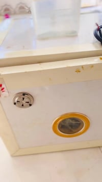 فقاسة • للبيع • وبه مجال