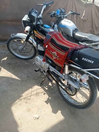 مديل 25////.     07745835070