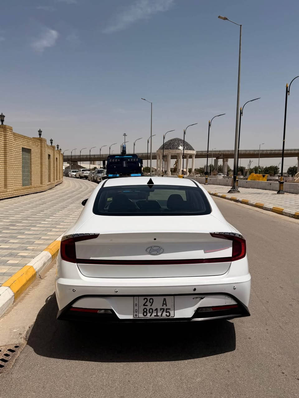 هيونداي سوناتا موديل (٢٠٢١)
وارد امريكي محرك (٢٥٠٠)
رقم واسط - معوقين (سنه ونص وتصير حرة)
ماشية ٨٣ الف ميل 
مواصفاتها اعتيادية .. شاشة وكامرا خلفية ، رادار امامي
حادث خلفي (جنطة و خشوم الچاملغات)- البچم كبس 
مكانها مركز الكوت - محافظة واسط
السعر المطلوب  ١٥٠ ورقة وبيها مجال
للاستفسار التواصل واتساب  
*********** دهل اوران, واسط
