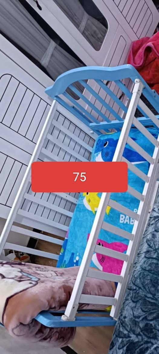 غراض اطفال و الأسعار موجوده على غراض البيع


**إذا كنت صاحب هذا الإعلان وتريد حذفه لأي سبب، رجاءا أرسل رسالة إلى الدعم الفني**