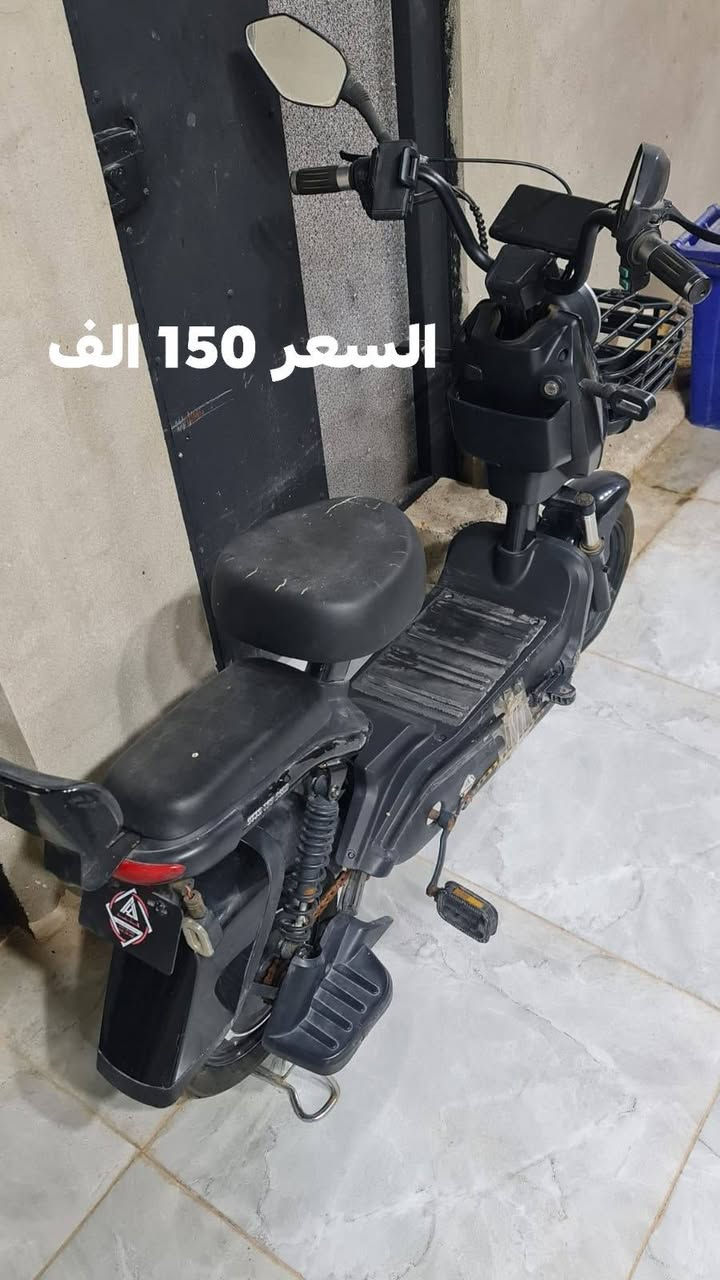 عندي ماطورات شحن 
البطاريات تعبانة  السعر داخل الصورة للاستفسار مراسلة الصفحة مكاني الموصل الايسر


**إذا كنت صاحب هذا الإعلان وتريد حذفه لأي سبب، رجاءا أرسل رسالة إلى الدعم الفني**