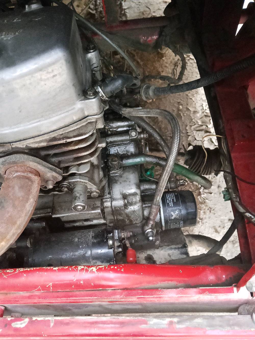 تكتك زيل موديل2018 بيها مكينة باجاج نظيفة موديل2020 رايدها مليون 750 وبيها مجال العنوان بغداد الخطيب الزراعي 