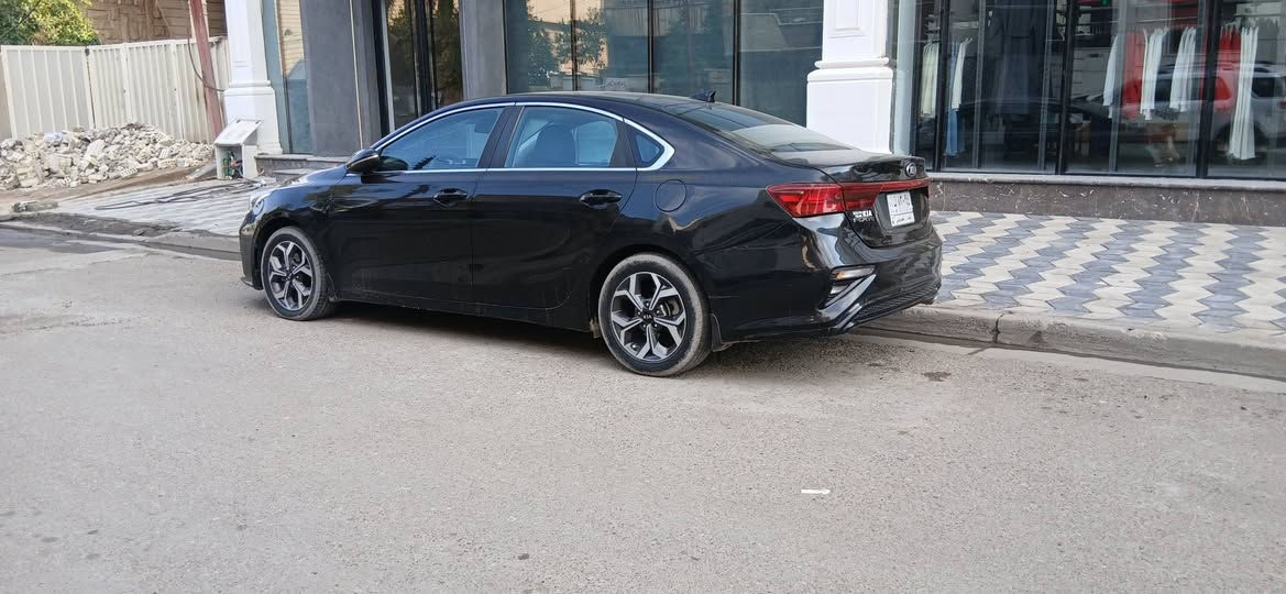 سلام عليكم
كي فورتي 2020 معلومه كير إي تي جديد
فئه EX
فول شاشه جبيره بلاديه 
كشنات تدفئه ستيرن تدفئه
رادار امامي وخلفي  
فول تحكمات ستيرن 
شاير بل مري 
قطعتين تبريت ثلج🥶
شاحن لاسلكي
تحديد مسار 
مانع انزلاق
شاشه اعطال 
حساسات اطارات
انضمه قياده 
مكينه2000دوش.                                  
رقم بغداد بسمي تحويل مباشر
صدر اماامي وخلفي جديد
تخم تاير جديد
حادثه جاملغ امامي  وجاملغ خلفي صبغ 
سياره خير من الله أي نقص مابيه 
مكان سياره بغداد عامريه 
سعر١٣٣ 
***********
