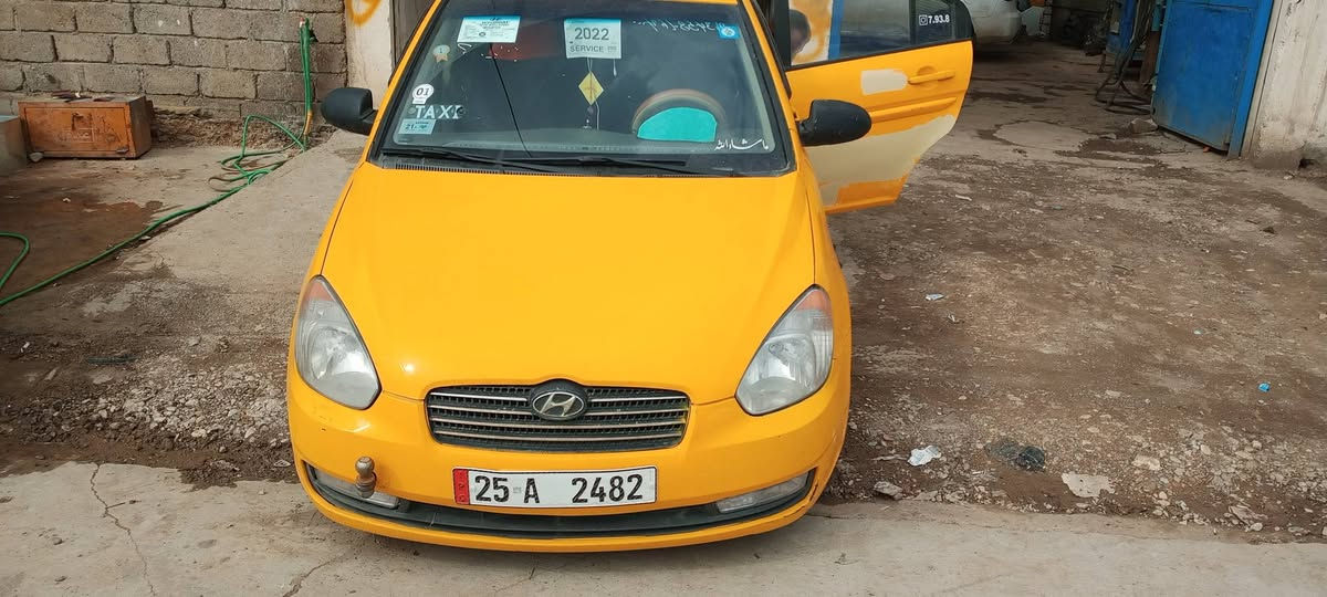 عندي السياره للبيع تكسي اكسنت سعرها على الخاص وهي مصفره وغرامات مصفره صاحب الشرعي بذاك الجانب الاتصال على هذا الرقم***********
***********
