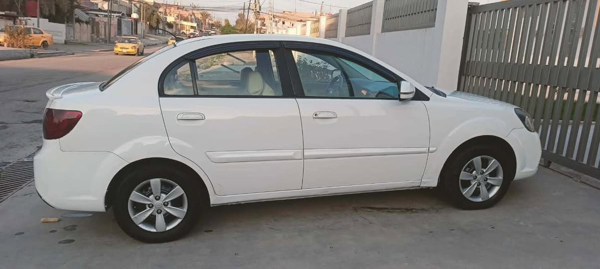 سيارة كيو ريو للبيع ضررها جاملغ امامي مال سايق فقط بدون دواخل سيارة نضيفه كدام العين السعر 95 موجودة بلموصل الاتصال على الرقم /*********** 
مكلف بلنشر
