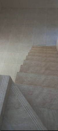 بيت للايجار بالخضراء الاولى مساحه 150متر مقابيل مستشفى واسط الاستشماري...