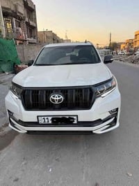 السلام عليك برادو الون ابيض صدفي موديل 12 محدث 23 داخل او خارج كامرات ...