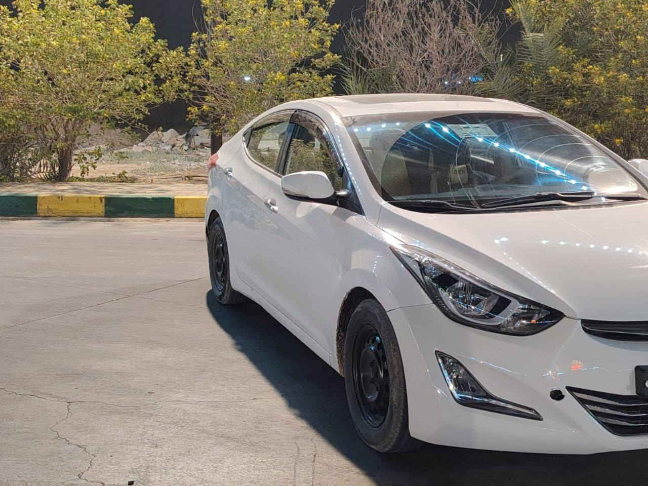 سلام عليكم و  للبيع فقط
النترى خليجي موديل 2014 رقم شمالي سنويه ما صاقطة فول مواصفات فتحه سقف اشاير مري تحكم ستيرن مكينه 1800 كير مكينه حداديه تبريد كله جاهزه 90/100 بيها مكانات جارده ومصبوغه مكفوله من الضربه القويه شواصي ولغود كفاله السعر 94مجال قليل مكاني بالنجف رقم التلفون ***********
