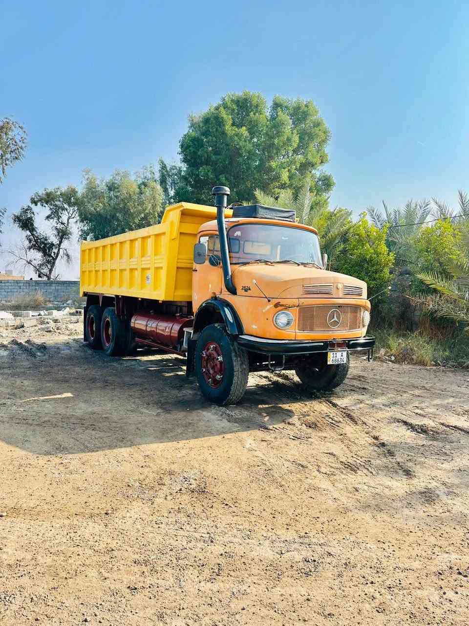 سلام عليكم للبيع 82 مطوله قماره مصبوغه بدي جديد تفصال تاجي رقم بغداد محرك جديد كير جديد مجموعه جيئف 17 تخم تاير. مكان بغداد تاجي سعر 63 وبيها مجال بصيط ***********                                             ***********
