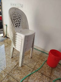 متاح كراسي ٨ زاد طبلات ٧ بيض مكان مدينت الصدر 07715778867