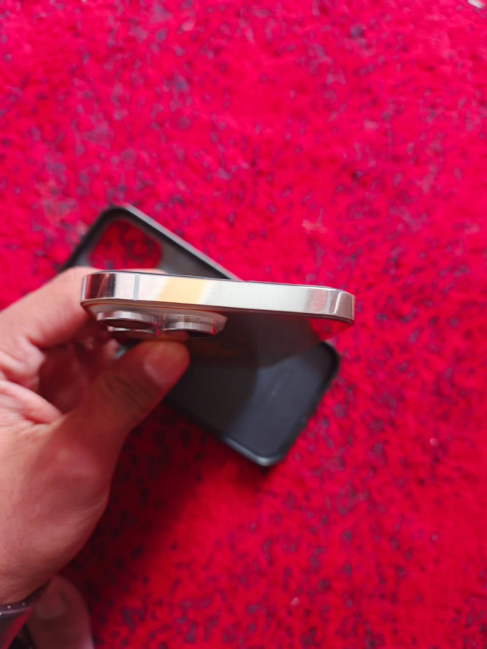 سلام عليكم ايفون 13 برو ماكس  لبيع او مراوس
شرق اوسط ياخذ دبل خط 

ذاكره 256

لون ابيض 

بطاريه 86 مبدله اصليه شرط تنساه بشحن تقره بلعدادات مستعمله 

مبايل مكفول من كلشي وبصمت الوجه همين واكفه  نضافته 95 بل 100 مبايل مكفول وين ما تريد افحص ملحقات وياه حافضه ولزكه وعدسات   السعر 525  مكاني السماوه  او واسط توصيل ما عندي  اني مكلف بلنشر  صاحب المبايل مستعجل عل بيعته


**إذا كنت صاحب هذا الإعلان وتريد حذفه لأي سبب، رجاءا أرسل رسالة إلى الدعم الفني**