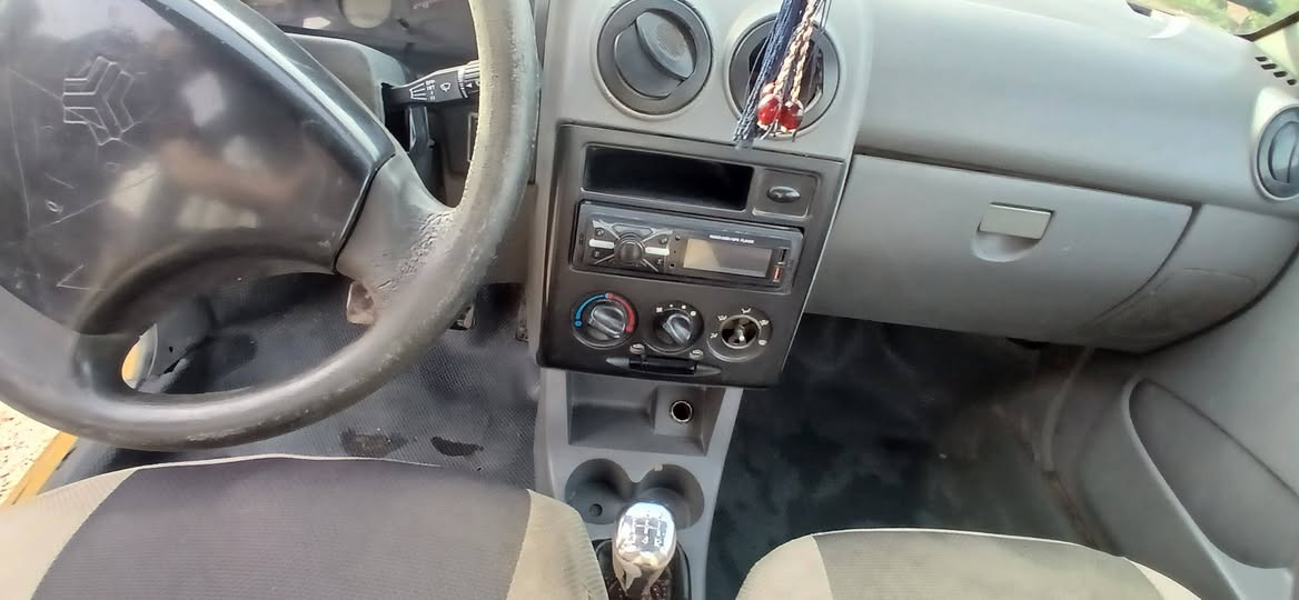 السلام عليكم 
سايبه تكسي البيع فقط رقم بغداد دوالي انكليزي سنوية بسمي تخم تاير جديد شواصي بيهن فطور كير محرك مكفول كهربائيات كلهه شغالاه هيئه وغرامات مصفره سعر 23  البيع فقط ***********
