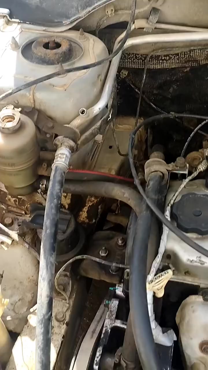 لانس 2010 محرك حاويه ستوني شاده كير ومحرك مكفولات تبريد عاطل السياره بسمي للتواصل *********** بيه واتساب
