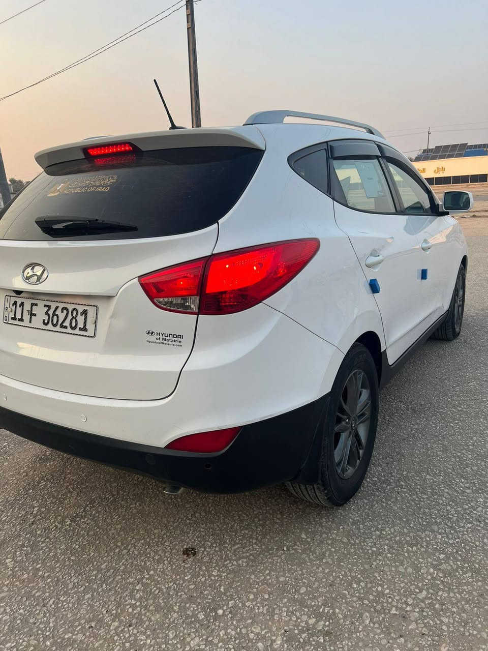 سلام عليكم ورحمه الله وبركاته 
توسان موديل 2015 امريكي ...
حادثه فقط دعاميه بدون حادث سياره مكفوله من قطرات صبغ 
رقم بغداد جديد 
هزه وسنويه الحد 2030
سياره جديده داخل وخارج 
مكينه 2000 ...GDi عل وضع شركه ........سياره ادامه كامله 
-----------------------------------------
تخم تاير جديد 
بطاريه جديده 
حداديه خلفي امامي جديده 
تبريد ثلج ++
تدفئه شغاله 
لايت زنون عالي ناصي 
لد امامي +خلفي ....
سياره ستخدام شخصي
ماشيه 100 وقابل زياده 
شاشه كامره......
سستم صوت انفنتي 
فول تحكم ستيرين 
مانع نزلاق .........
تخم دسكات جديد.......
-----------------------------------------
السعر 139 وبيه مجال شي بسيط ......مكان سياره بابل ....
‏‪***********‬‏
‏‪***********‬‏
