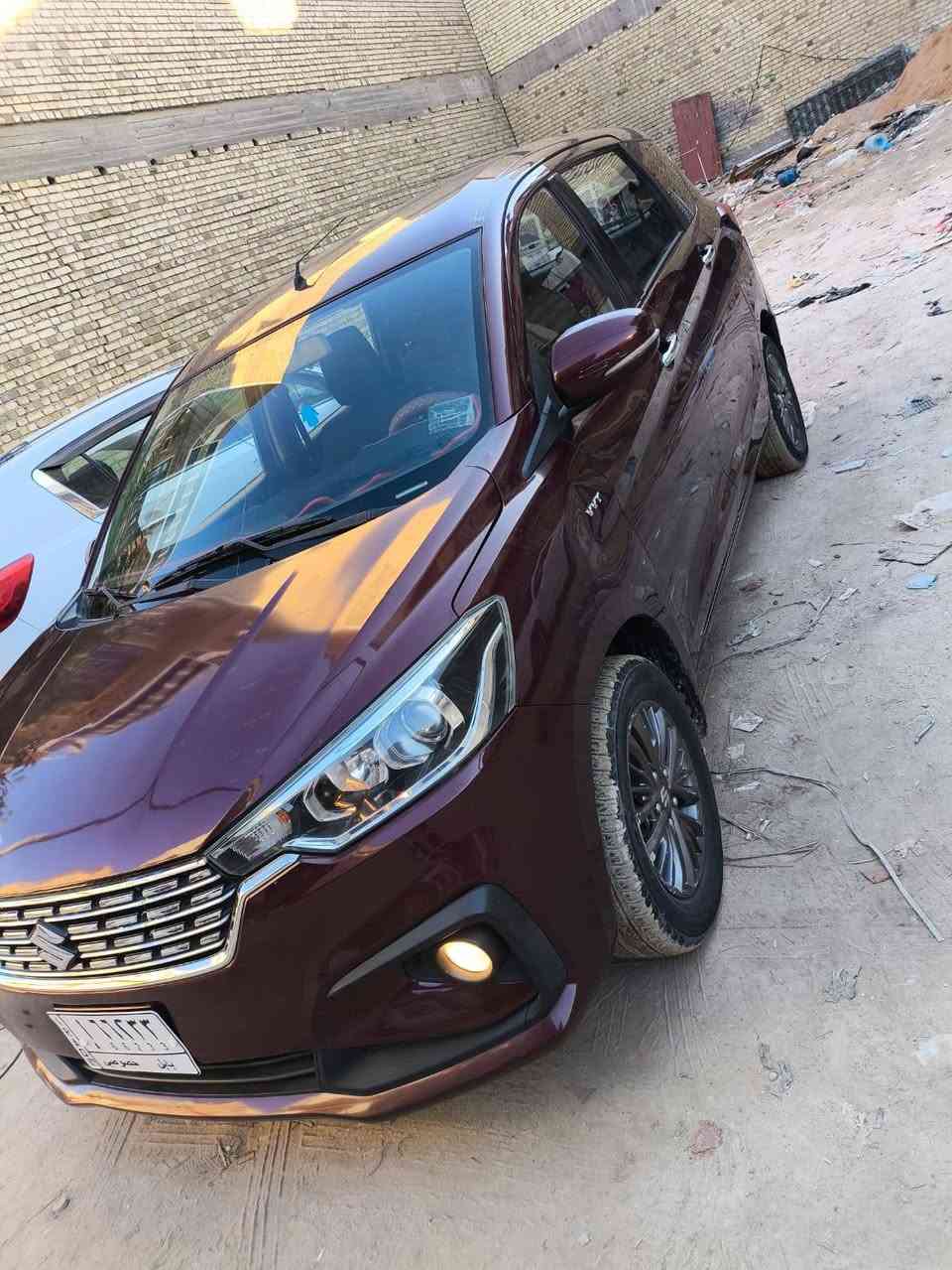 السلام عليكم سياره ساسوكي ارتيجيا 7راكب مكينه 1500بيه صبغ بنيد وجاملخ بارد كير مكينه حد اديه كله مكفول ماشيه 65 قابله للزياد السعر 120وبيه مجال اني مكلف بل نشر الشراي يخابر ***********
