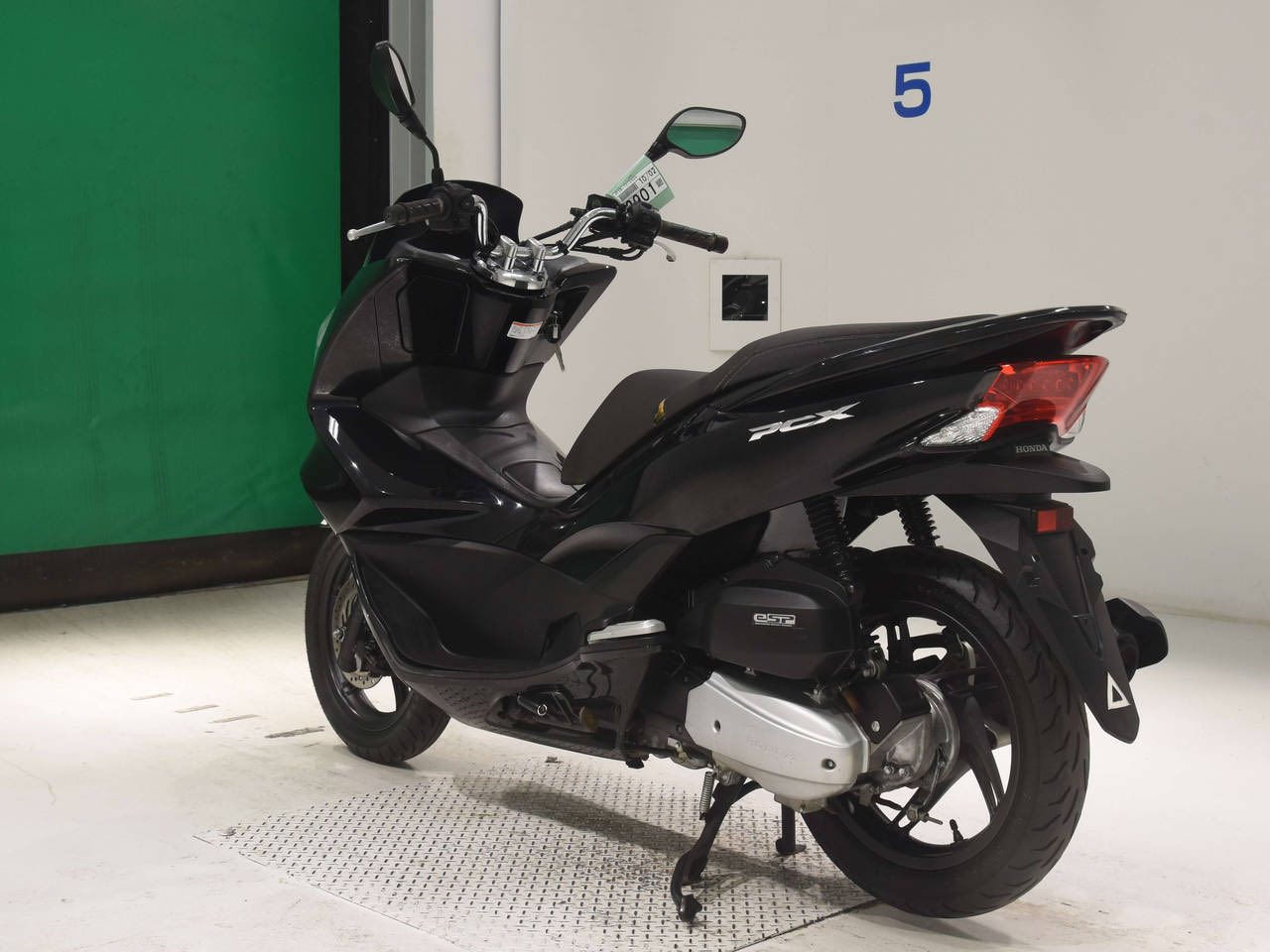 يالله بي سي اكس  جيل الثاني بعدهي بحالت الوكالة بعدهي على وضع اليابان دبل اسويج بل يابان ماشية 21وحالين 25 مكفولة من كلشي حتة منل شخط نضافة الف بل مية ضمان الك وين متريد سعرهة 17ورقةًونص مجال حك جيتك بس ***********بس بيع اعتذر منل مراوس سعرهة 17$ورقة ونص مجال قليل كلش رحمة لهلك عوف الخاص اتصل واني خادم الك مدينه الصدر عنواني قطاع 38
