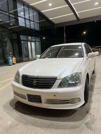 سەرەتا به ناوى خواى كَەوره ‏Toyota crown shahena V6 2005 Royall sallon...