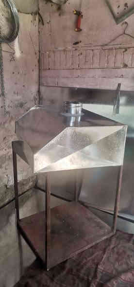 متوفر بوجات مطابخ منزليه طول تسعين عرض 60 سم بسعر 30 الف مع التوصيل جميع محافظات العراق *********** للحجز واتساب او مراسله الصفحه براغي مع جوي مع الواشرات موجوده ويه البوجه وبيه فتحه للصاروخيه قياس اربعه انج وسته انج وثمانية انج حسب الطلب وداعا للدهون
