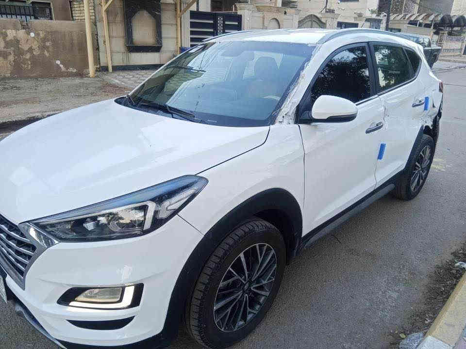 للبيع توسان 2020 رقم بغداد تحويل مباشر  تعرضت الى حادث ابيعها على وضعيتها شغاله وتمشي السيارة  مكفولة من الشواصي ولغود بدون ايرباك المواصفات/ عدى البانوراما اي

مكان سياره بغداد 

 استفسار اتصال ع رقم صاحب سياره اني مكلف بلنشر

*********** بغداد, العراق
