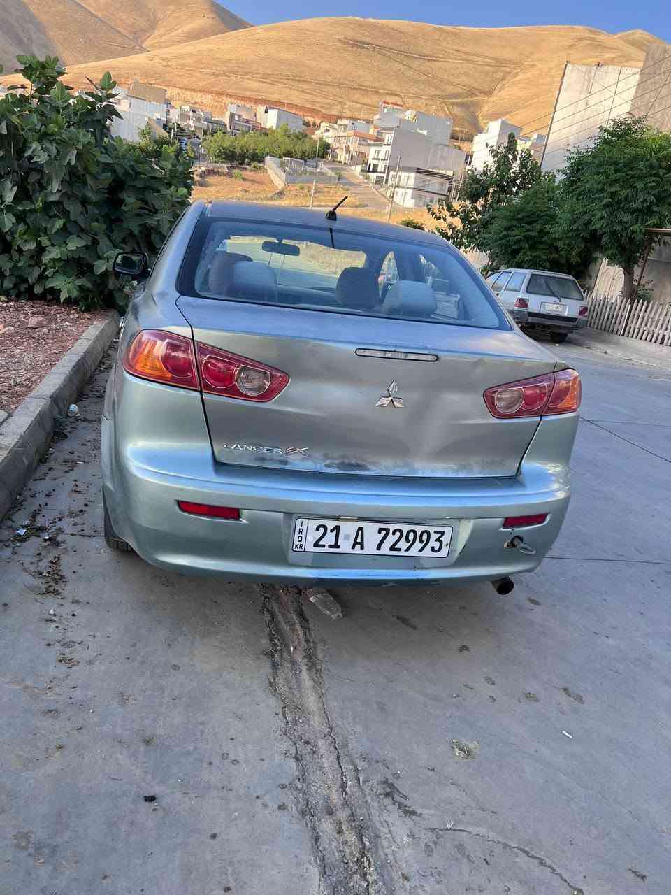 السلام علیکم هاوڕێیان 
لانسەری قرش بۆ فرۆشتن 
مۆدێل ٢٠٠٨ 
سەنەوی تا ٢٠٣٠ تازەیە 
گێڕ و مەکینە بەشەرت 
٣ پارچەو نیوی بۆیاخە بێ ناوگرتن 
ڕەسمی سۆنەرەکەیم داناوە 
کاڵ بونەوەی هەیە 
بێ مەسرەفە کارەبای و تەبریدی هەموی مەزبوتە 
سعری ٧٣ گەڵا و معامەلەیەکی کەم 
لە سلێمانیم 
*********** السليمانية, العراق
