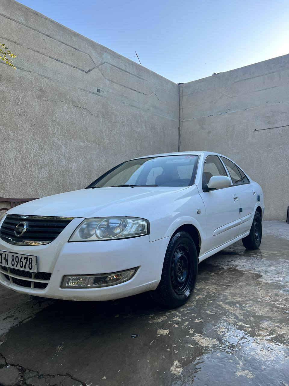 نيسان صني بدي كوري 2013 مكفولة كفالة عامة ماشية 111km بغداد حي الاعلام 
***********
