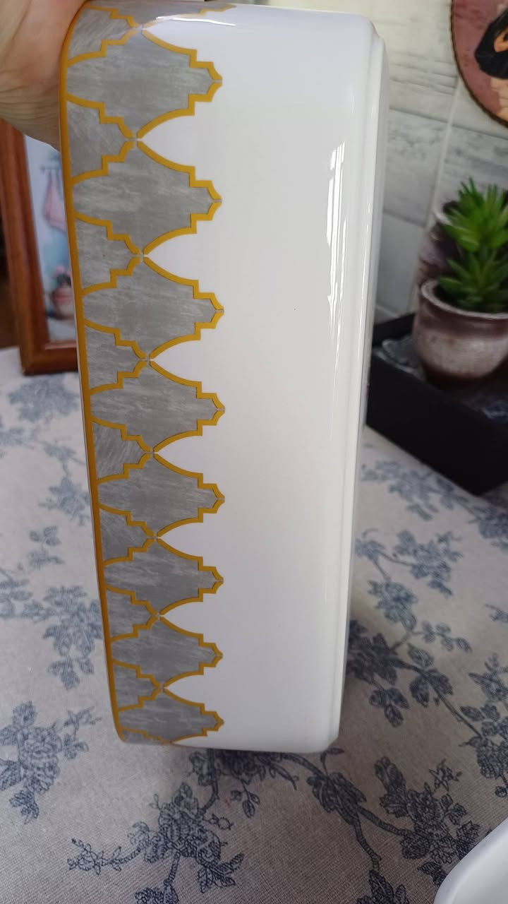 🎊 بايركسات اسباني مجربة تجننن بالاستخدام وعميقة عمق ٤ اصابع 
قياس الكبير ٢٦ سم ب٩٠٠٠
القياس الوسط ٢٣ سم ب٧٠٠٠
البايركس المنقط قياس ٢٧ سم ب٧٠٠٠
توصيل كل العراق ب٤٠٠٠


**إذا كنت صاحب هذا الإعلان وتريد حذفه لأي سبب، رجاءا أرسل رسالة إلى الدعم الفني**