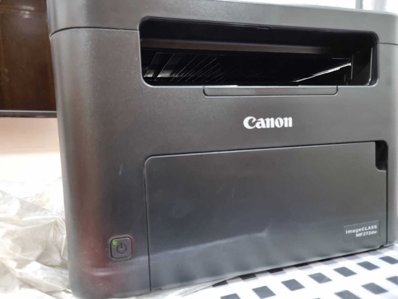طابعة كانون  CANON ليزرية اسود وابيض Wi-Fi واي فاي 
موديل  MF272dw  جدا جديدة نظافة 100%


**إذا كنت صاحب هذا الإعلان وتريد حذفه لأي سبب، رجاءا أرسل رسالة إلى الدعم الفني**