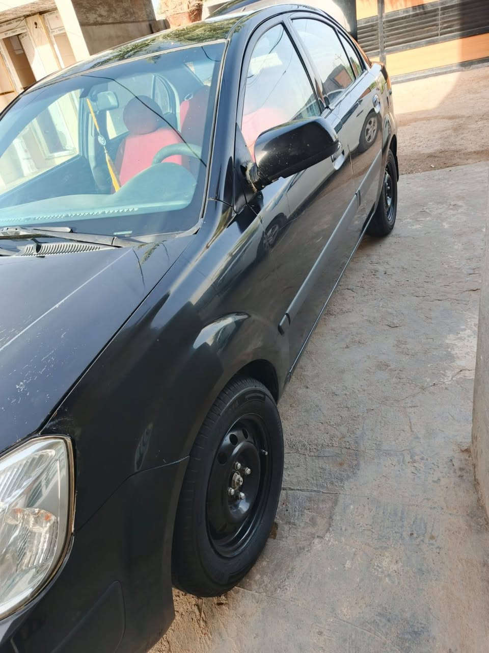 سلام عليكم كيا ريو 2009 محركها خير من الله تبريد شغال كير عادي نضافه فول كهربائيات كلها شغاله تحويل ثاني يوم مكلف بل نشر ال ستفسار ***********
