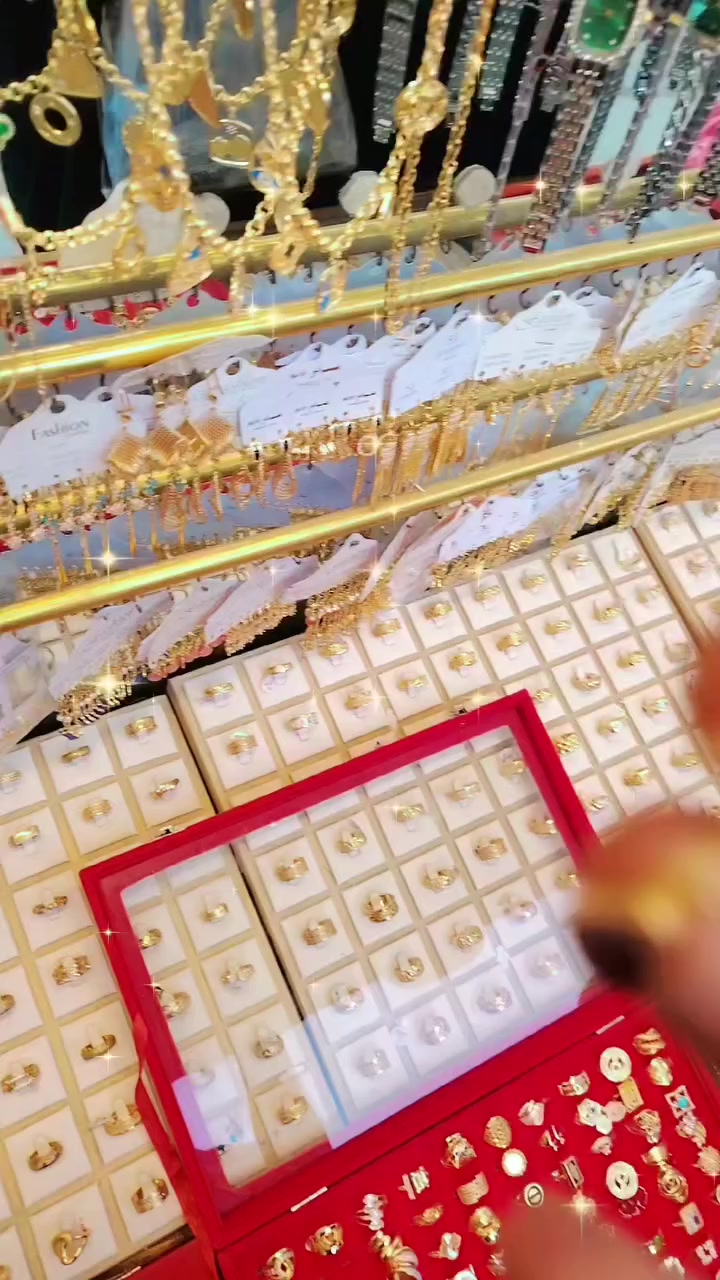 عنوانه شارع الهواء مقابيل شركه النرجس الحمزه الشرقي #الحمزه_الشرقي #الديوانيه


**إذا كنت صاحب هذا الإعلان وتريد حذفه لأي سبب، رجاءا أرسل رسالة إلى الدعم الفني**