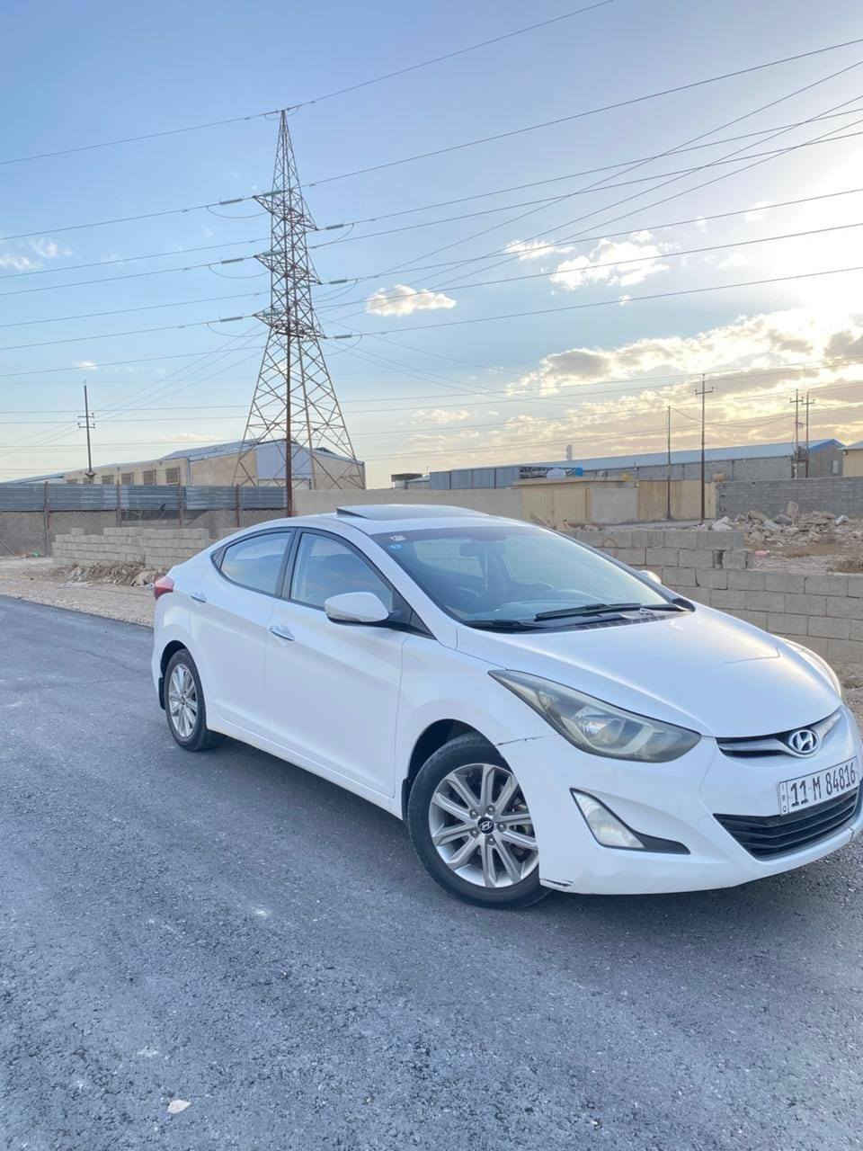 سلام عليكم.                                                              النترا 2015 خليجي.                                               فول موصفات.                                                          سلايت روف.                                                         تبريد قطعتين، مري شفط.                                       شاشه وكامري، اشاير بالمري.                                 مكينه 1800 دوش مكفوله بوضع الشركه.                   مكفوله من الصبغ التبديل كفاله عامه.                          رقم بغداد تحويل مباشر.                                              للاستفسار.                                                             ***********
